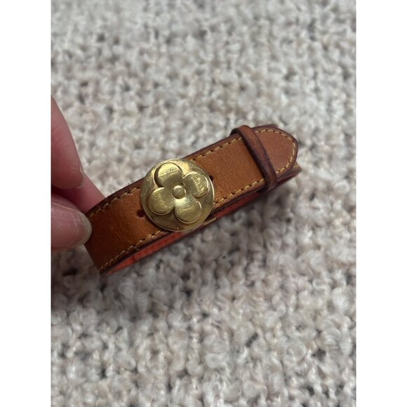 Louis Vuitton Monogram Leather Bracelet With Gold-Tone Floral Clasp - Picture 7 of 10